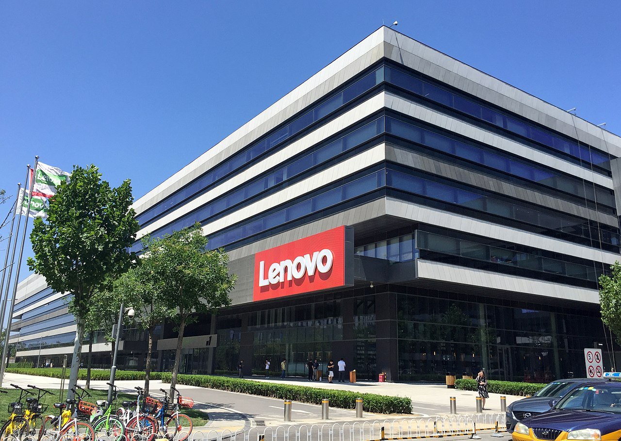 Lenovo V15G1 IGL 82C2 • 1280px Lenovo western headquarters 20170707113944